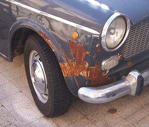 Come sistemare i graffi sulla carrozzeria